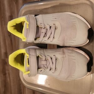 Nike Star Runner Size 3Y